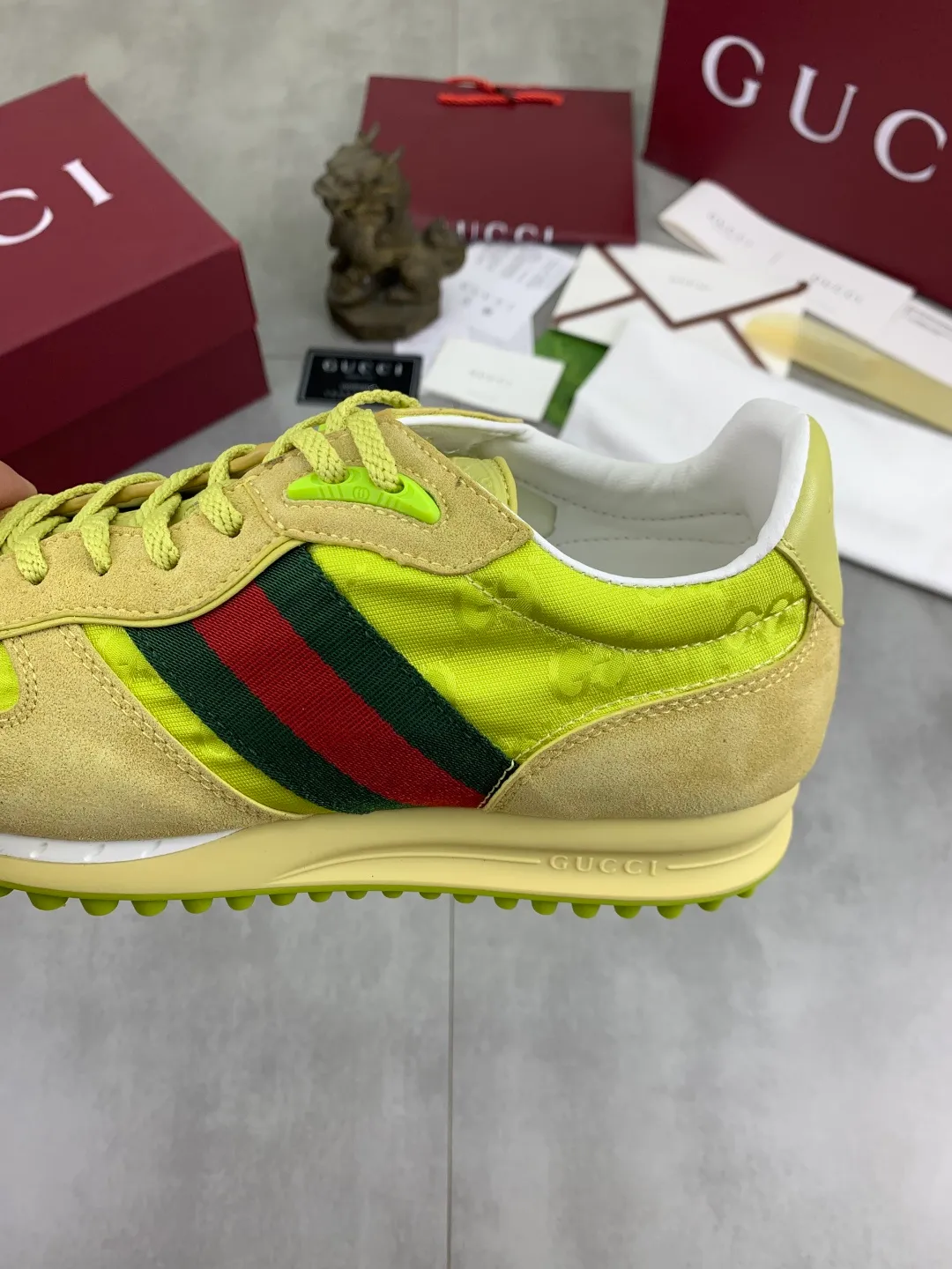 Men's shoes 💰P640 New Gucci Gucci Top version Latest catwalk style Re-Motion series Thick-soled casual sports shoes Original purchase and development ▪️Fabric: Original custom imported first-layer cowhide ▪️Sole: Original molded TPU material ▪️Sole thickness: 3.5CM ▪️Size: Men 39-45 Color: 8️⃣ colors available, boutique packaging